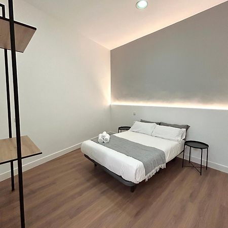 H21 Rooms Мадрид Экстерьер фото