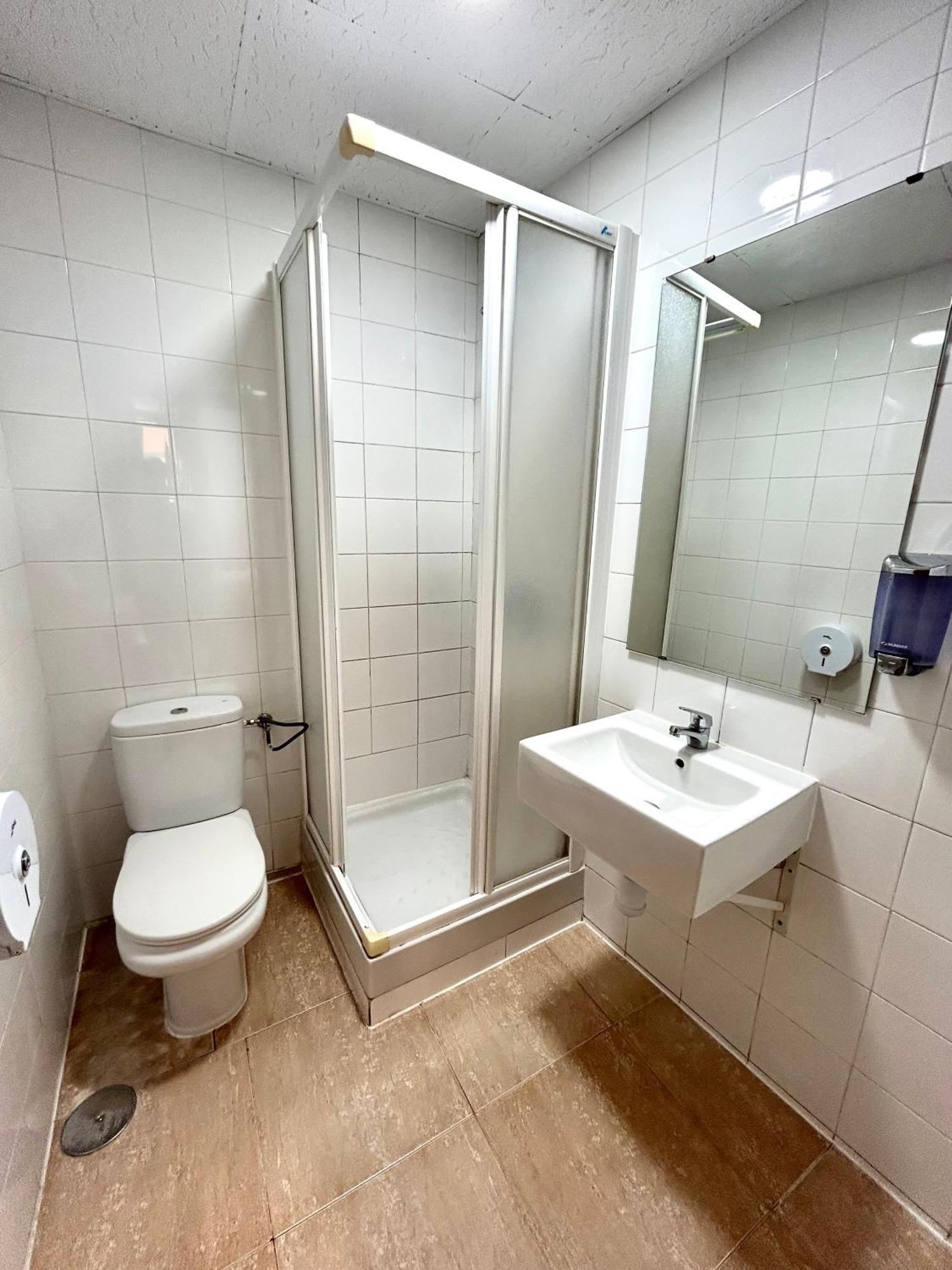 H21 Rooms Мадрид Экстерьер фото